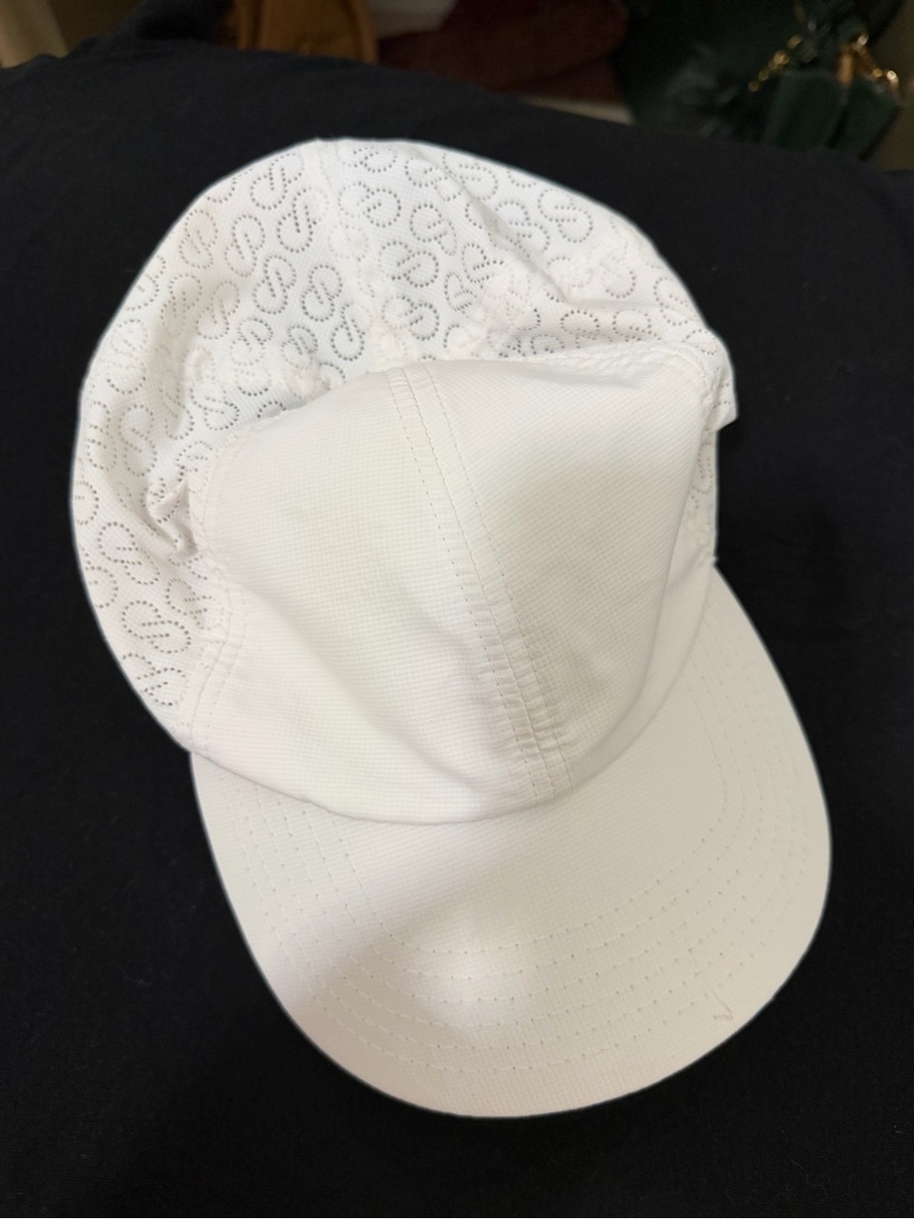 Women White Performance Baseball Cap